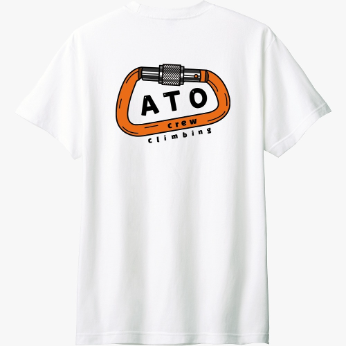 ATO 클라이밍 크루 베이직 라운드 티셔츠 카라비너 로고